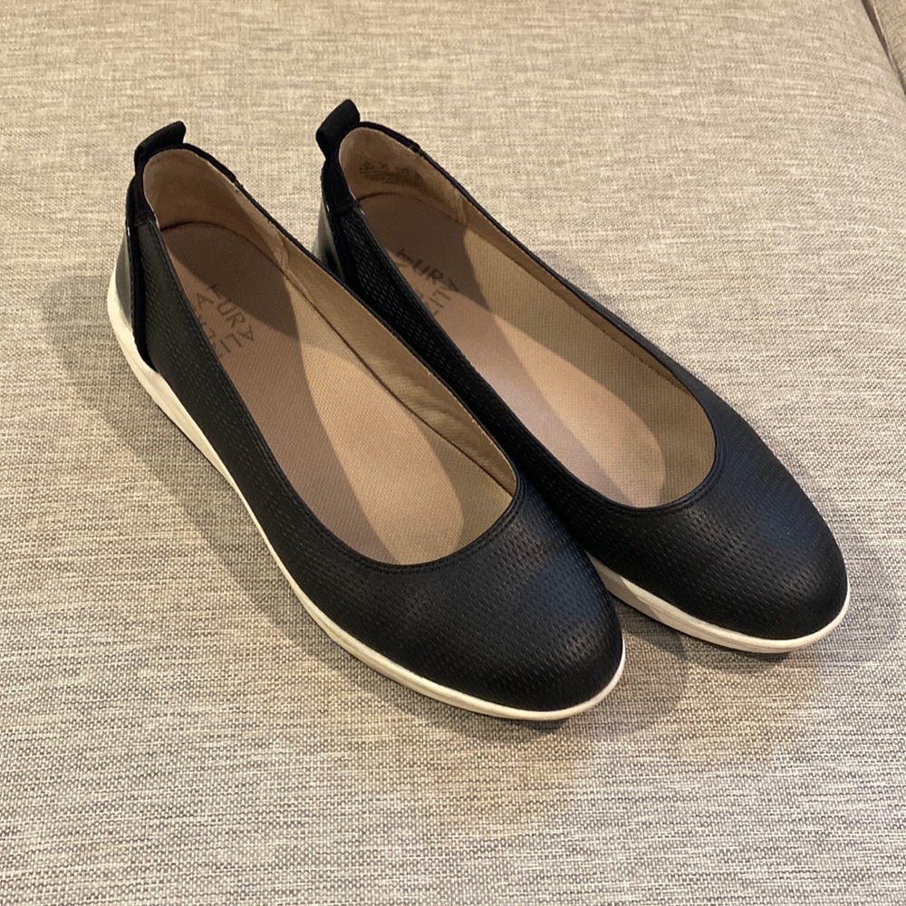 Black, wedge shoes